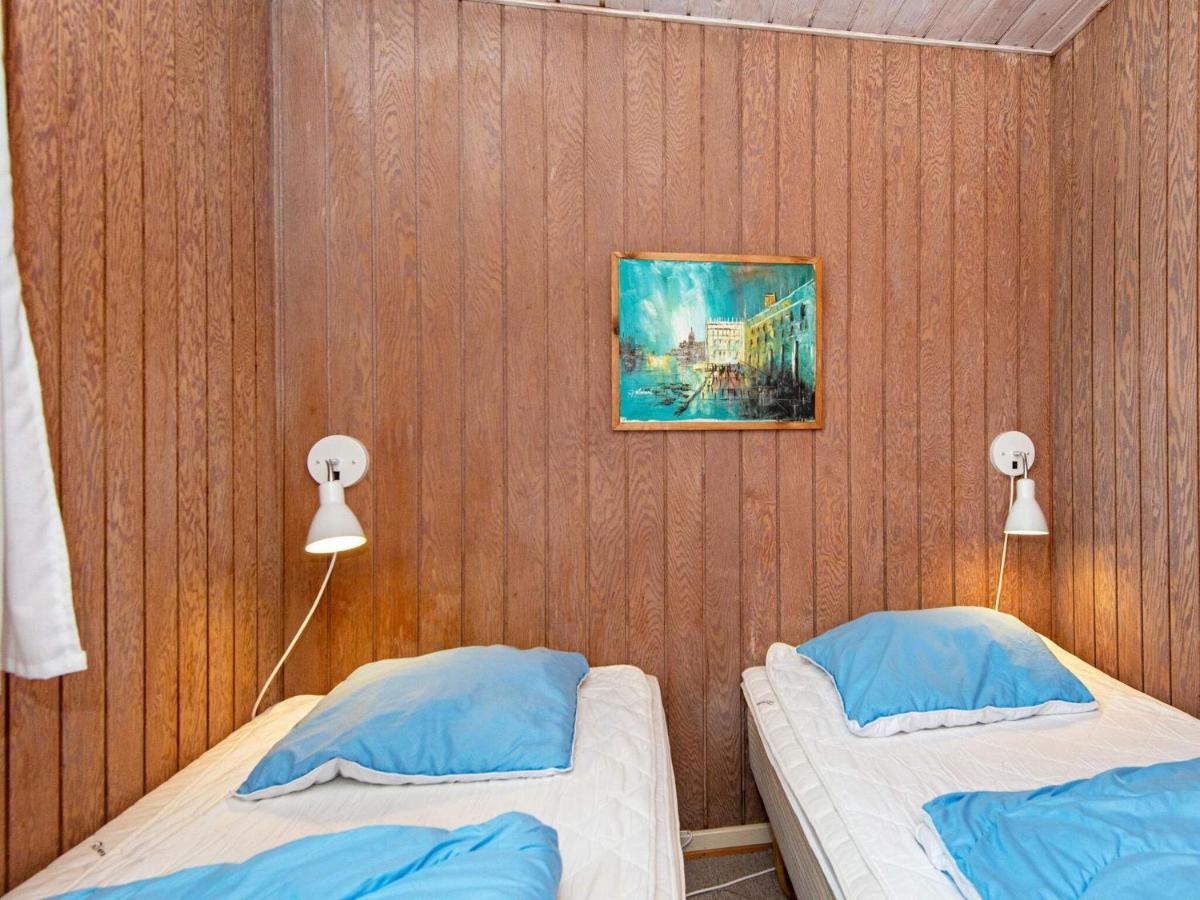6 Person Holiday Home In Hvide Sande Norre Lyngvig ภายนอก รูปภาพ